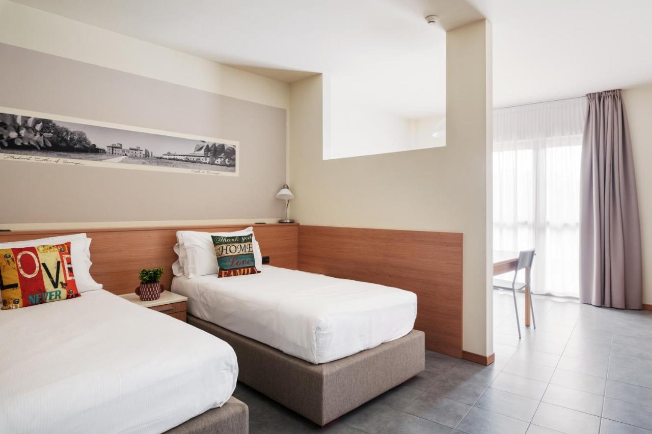 Hotel Borgo Brianteo ปอนเต ซาน ปิเอโตร ภายนอก รูปภาพ